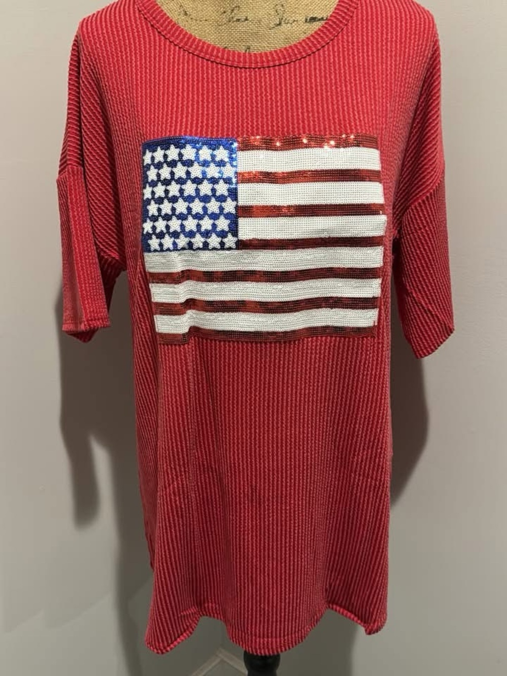 NWT Heimish Plus Size Womens Red Sequin American Flag Crewneck Shirt